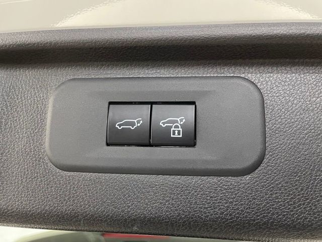 2025 Toyota Grand Highlander LE AWD - 23003346 - 42