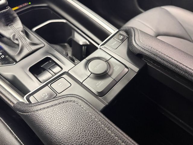 2025 Toyota Grand Highlander LE AWD - 23019295 - 17