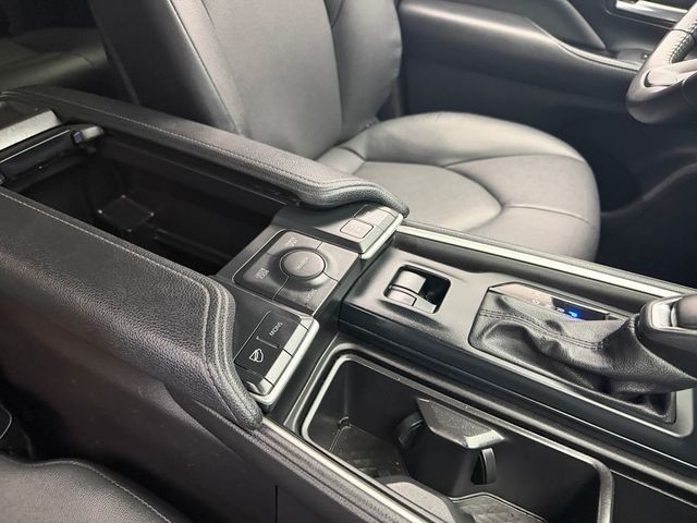 2025 Toyota Grand Highlander LE AWD - 23019295 - 43