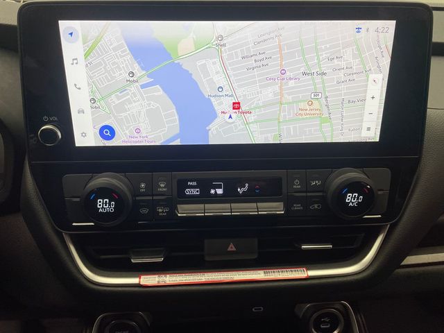 2025 Toyota Grand Highlander LE FWD - 22975372 - 24