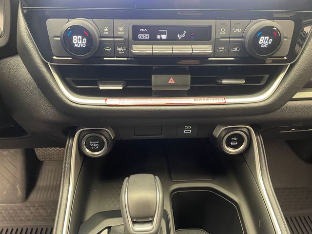 2025 Toyota Grand Highlander LE FWD - 22975372 - 26