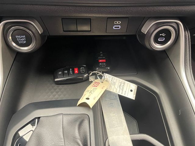 2025 Toyota Grand Highlander LE FWD - 22975372 - 27