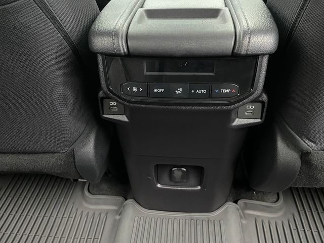 2025 Toyota Grand Highlander LE FWD - 22975372 - 37