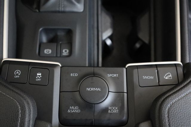 2025 Toyota Grand Highlander Limited - 23031384 - 46