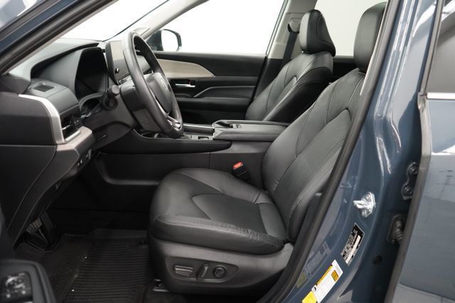 2025 Toyota Grand Highlander Limited - 23078537 - 19