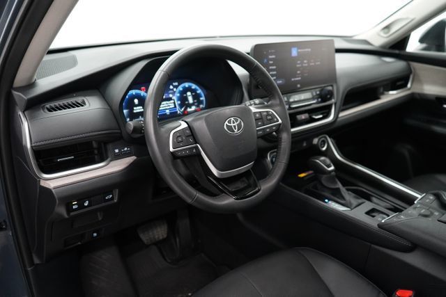 2025 Toyota Grand Highlander Limited - 23078537 - 21
