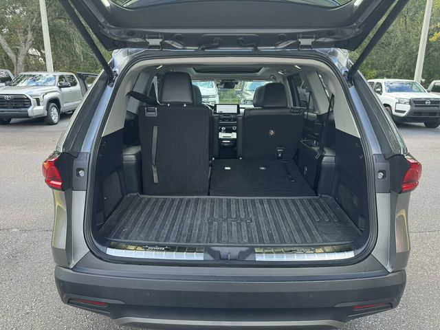 2025 Toyota Grand Highlander Limited FWD - 23080571 - 8