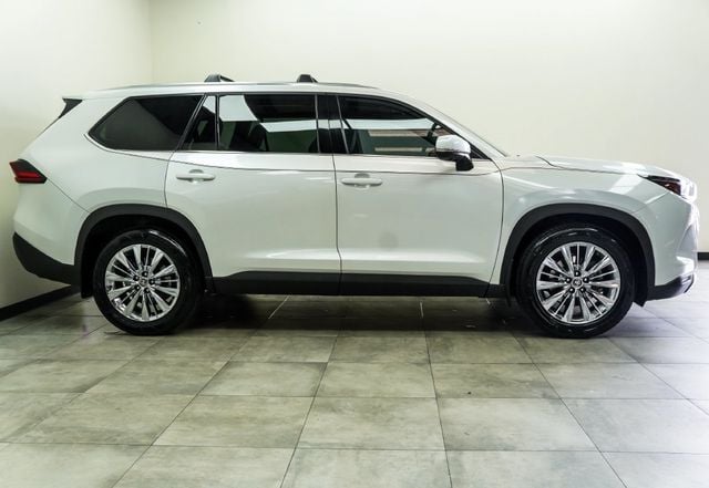 2025 Toyota Grand Highlander Platinum AWD - 23073069 - 10
