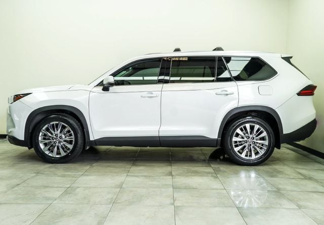 2025 Toyota Grand Highlander Platinum AWD - 23073069 - 8