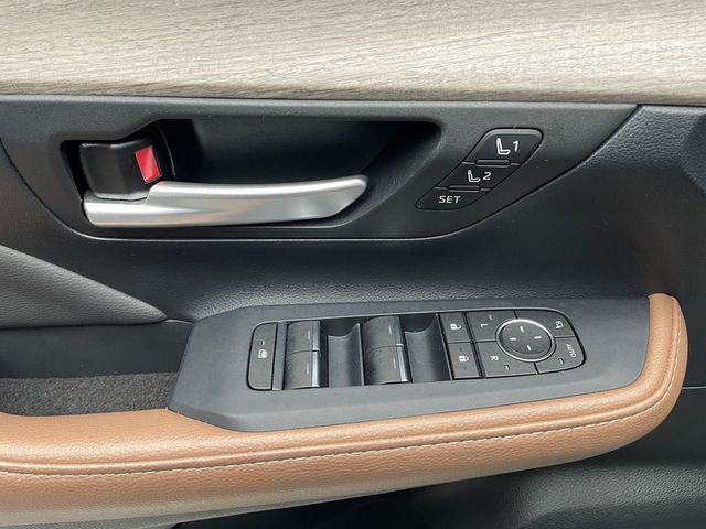 2025 Toyota Grand Highlander Platinum AWD - 22954594 - 9