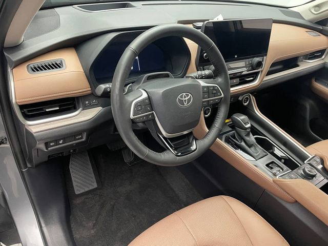 2025 Toyota Grand Highlander Platinum AWD - 22954594 - 10