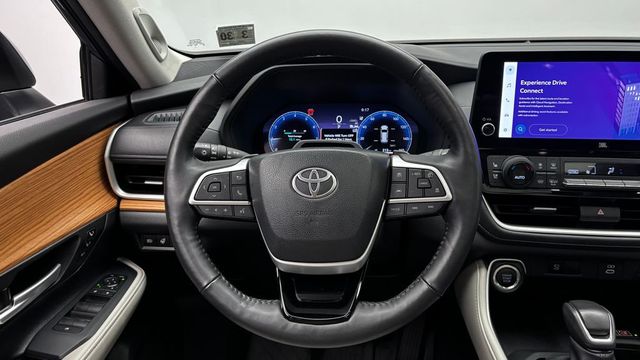 2025 Toyota Grand Highlander Platinum AWD - 23030376 - 24