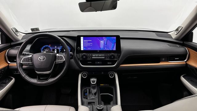 2025 Toyota Grand Highlander Platinum AWD - 23030376 - 25