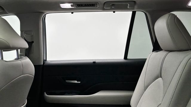 2025 Toyota Grand Highlander Platinum AWD - 23030376 - 27