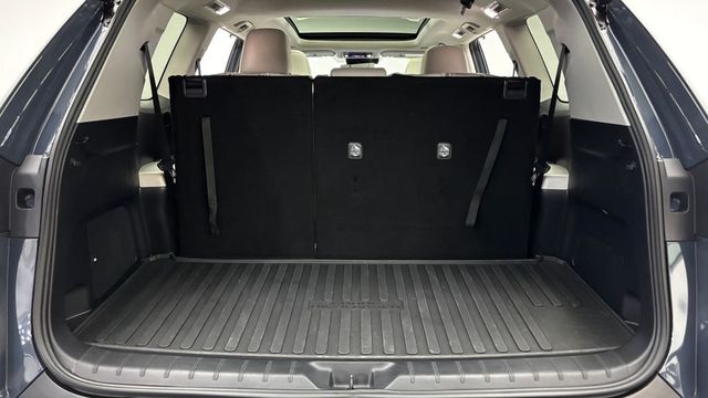 2025 Toyota Grand Highlander Platinum AWD - 23030376 - 33