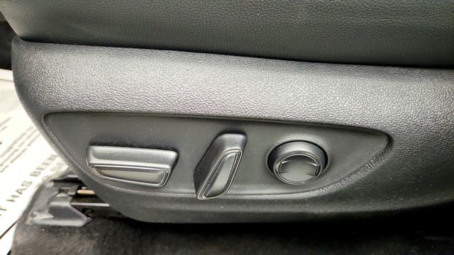 2025 Toyota Grand Highlander XLE AWD - 23091790 - 9