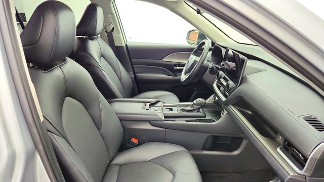 2025 Toyota Grand Highlander XLE AWD - 23091790 - 20