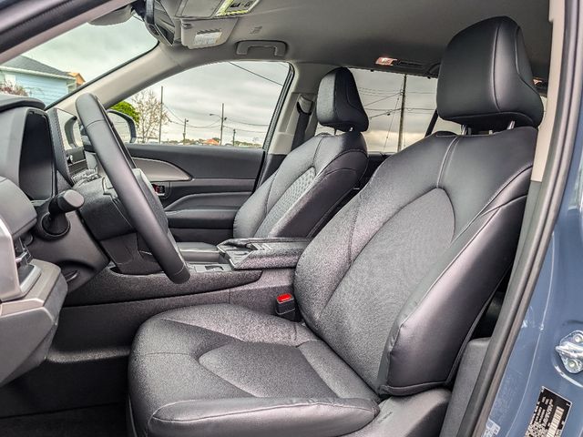 2025 Toyota Grand Highlander XLE FWD - 23018718 - 11