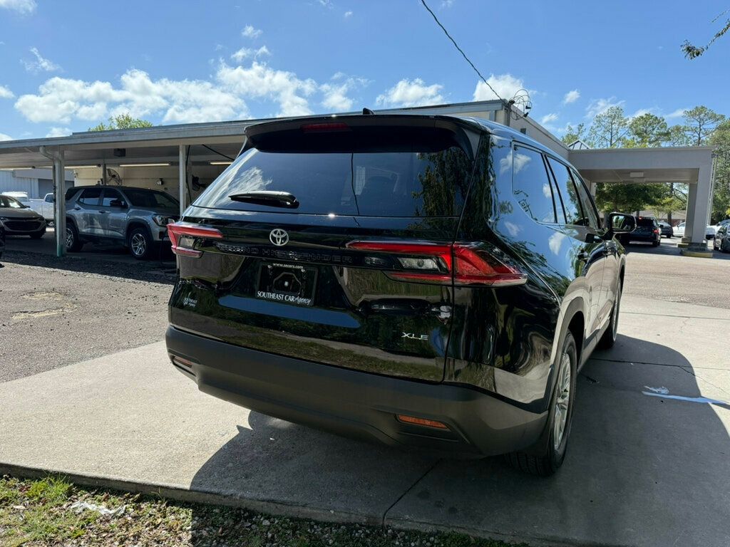 2025 Toyota Grand Highlander XLE photo 10