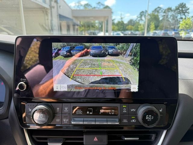 2025 Toyota Grand Highlander XLE FWD - 22908375 - 6