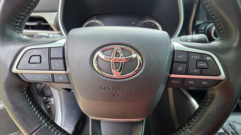 2025 Toyota Highlander 2025 Toyota Highlander XLE FWD - 23032645 - 18