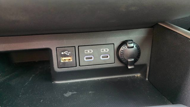 2025 Toyota Highlander 2025 Toyota Highlander XLE FWD - 23032645 - 22