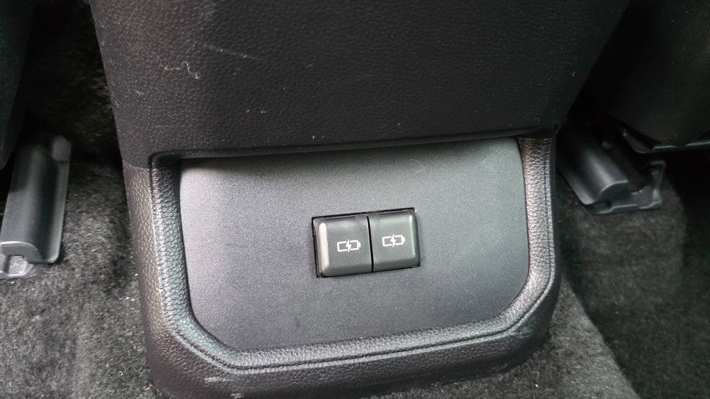 2025 Toyota Highlander 2025 Toyota Highlander XLE FWD - 23032645 - 37