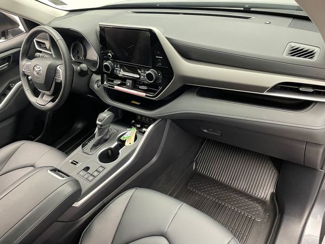 2025 Toyota Highlander Hybrid XLE AWD - 22926767 - 15