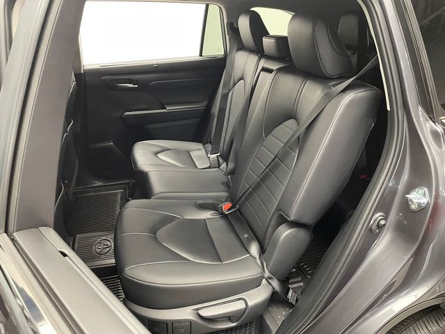 2025 Toyota Highlander Hybrid XLE AWD - 22926767 - 34