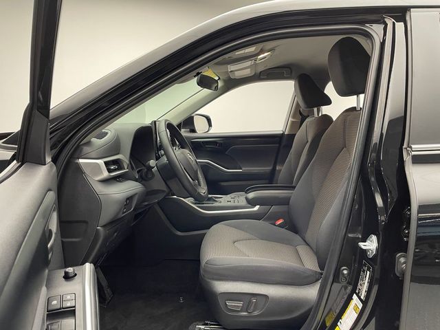 2025 Toyota Highlander LE AWD - 22950820 - 11