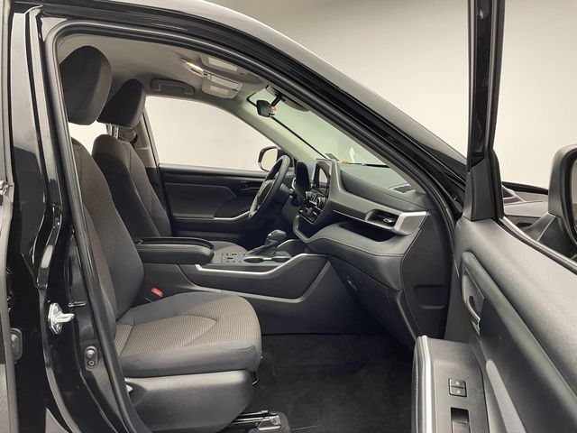 2025 Toyota Highlander LE AWD - 22950820 - 16