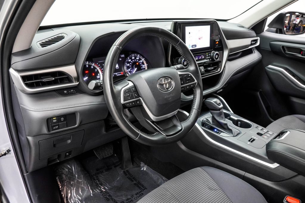 Toyota Highlander photo 20
