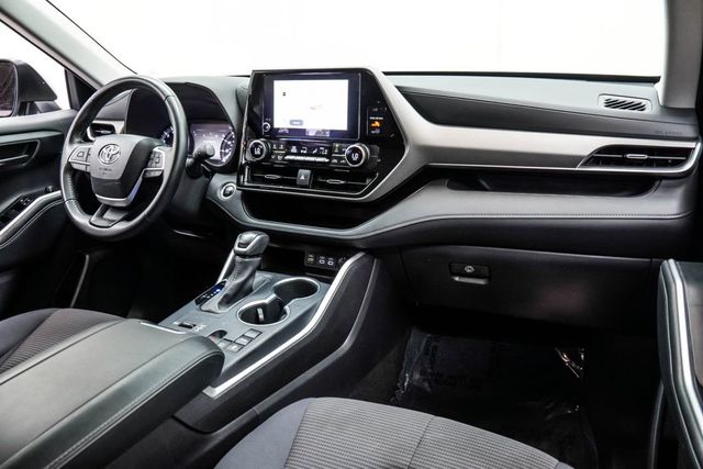 2025 Toyota Highlander LE FWD - 23071956 - 21