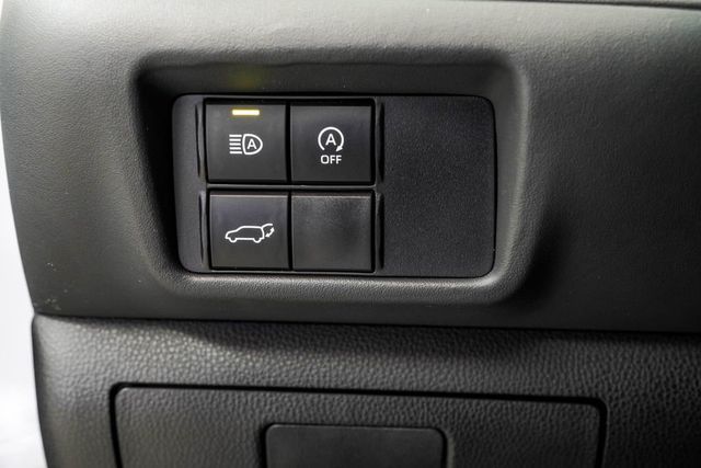 2025 Toyota Highlander LE FWD - 23071956 - 39