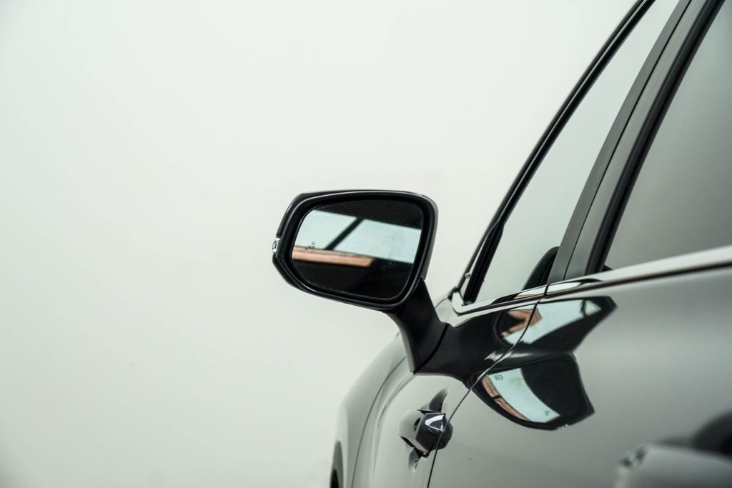 Toyota Highlander photo 14
