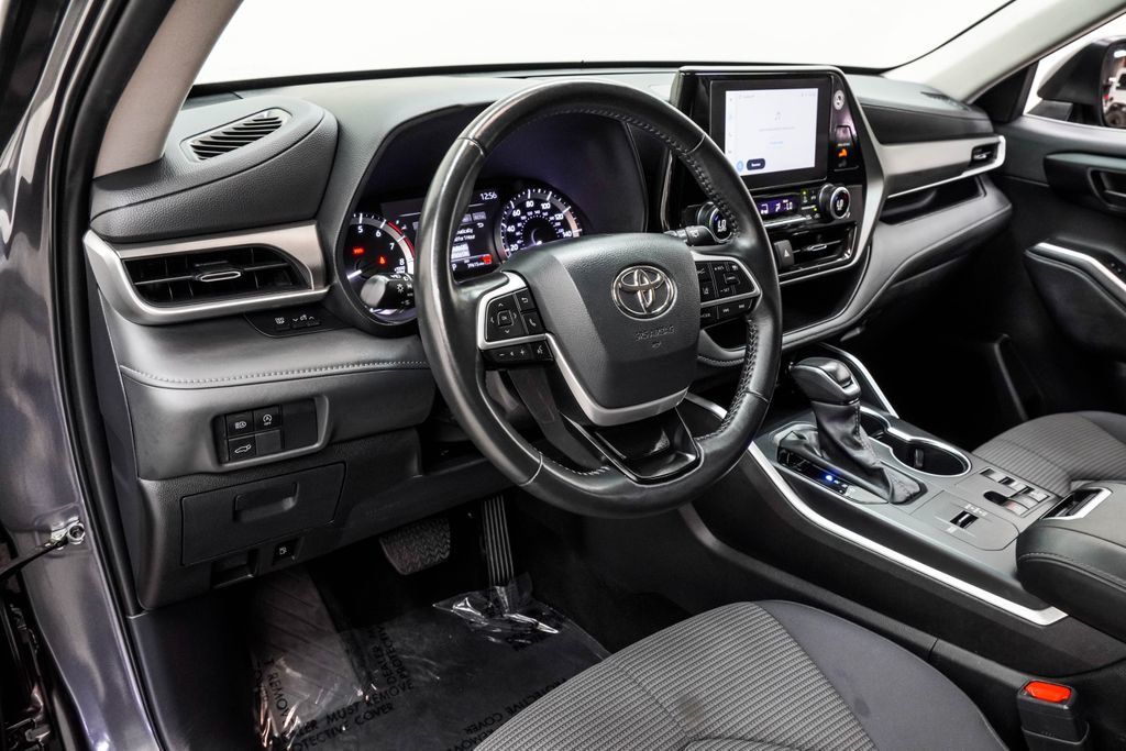 Toyota Highlander photo 19