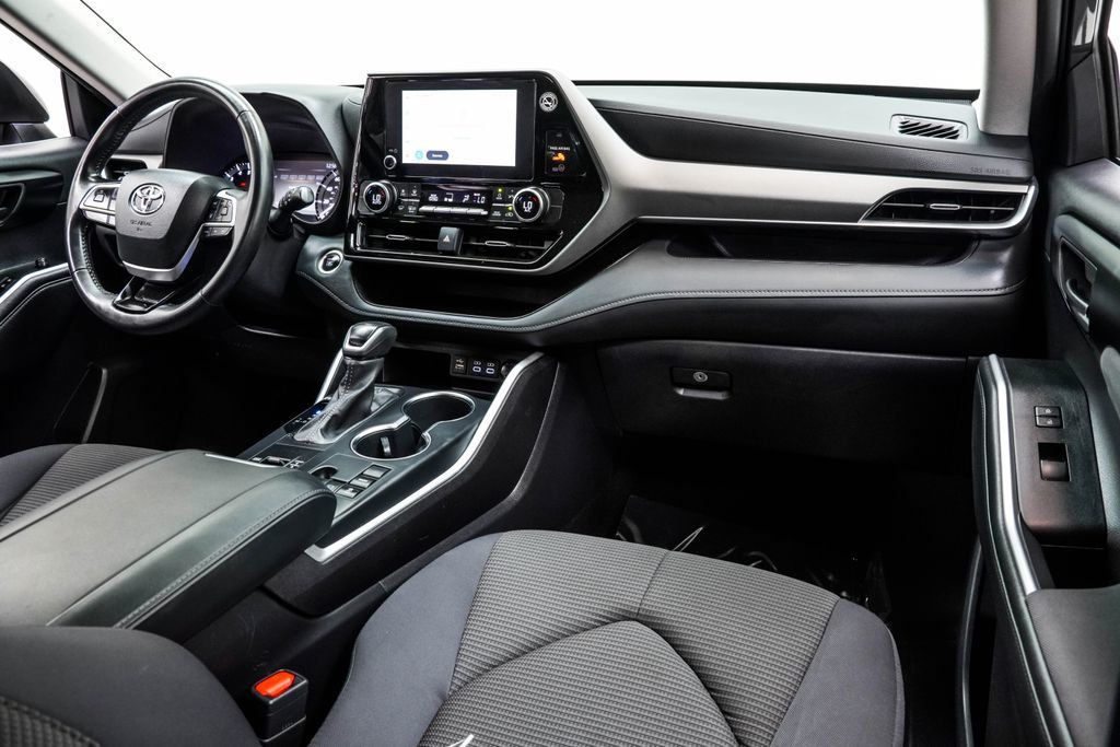 Toyota Highlander photo 21