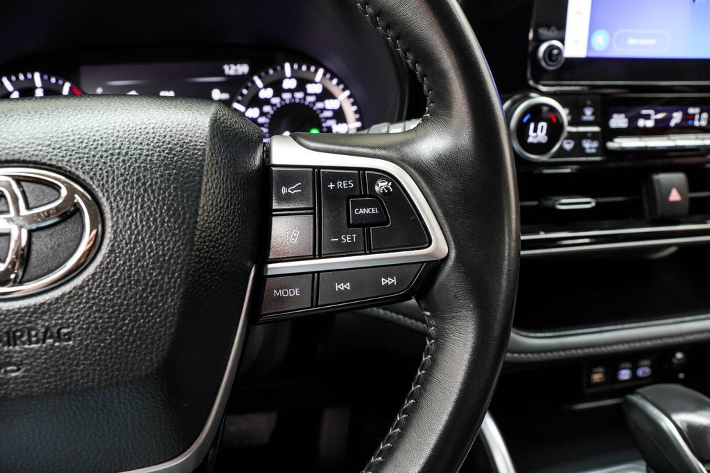 Toyota Highlander photo 35