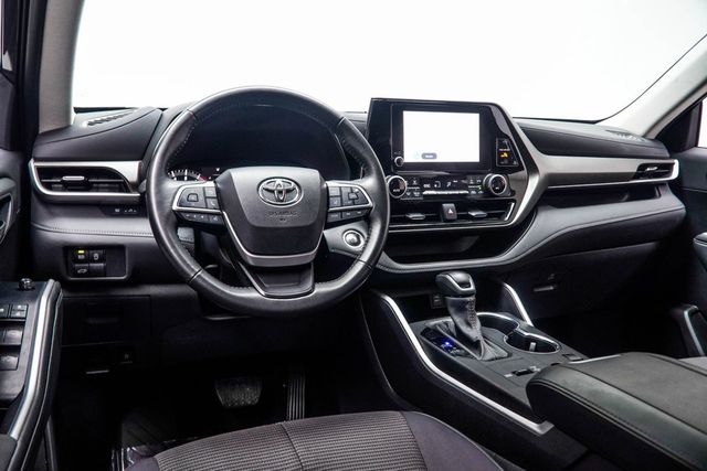 2025 Toyota Highlander LE FWD - 23044659 - 16