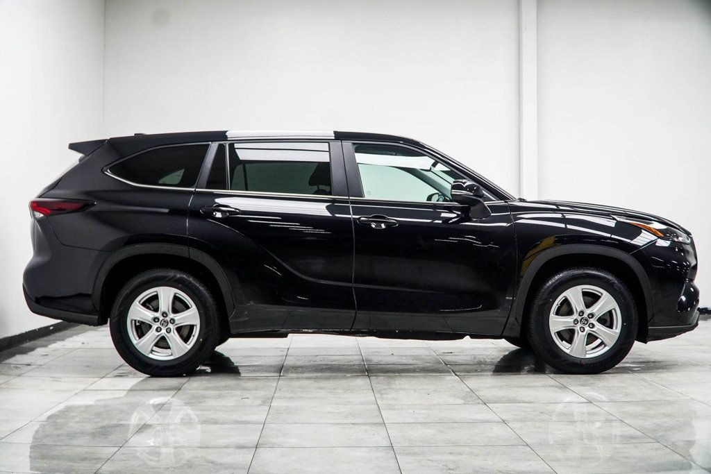 Toyota Highlander photo 7