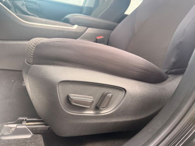 2025 Toyota Highlander LE FWD - 23074079 - 9