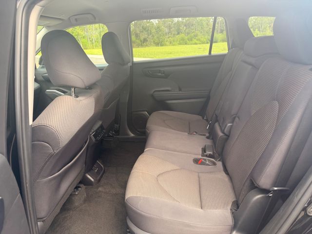 2025 Toyota Highlander LE FWD - 23074079 - 11