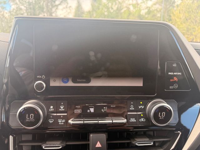 2025 Toyota Highlander LE FWD - 23074079 - 3