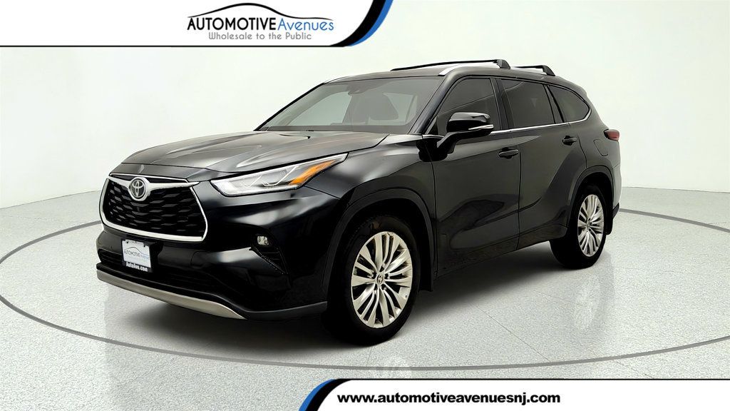 2025 Toyota Highlander Platinum AWD w/ Tow Hitch - 23063291 | Video 1