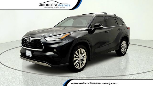 2025 Toyota Highlander Platinum AWD w/ Tow Hitch - 23063291 - 0