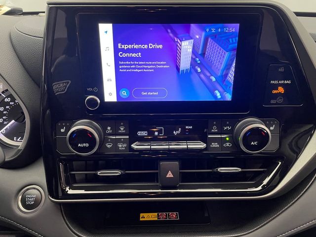 2025 Toyota Highlander XLE AWD - 22985542 - 24
