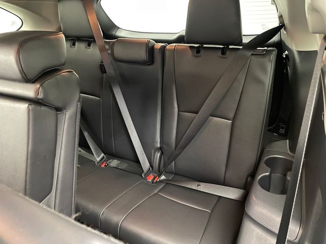 2025 Toyota Highlander XLE AWD - 22985542 - 40