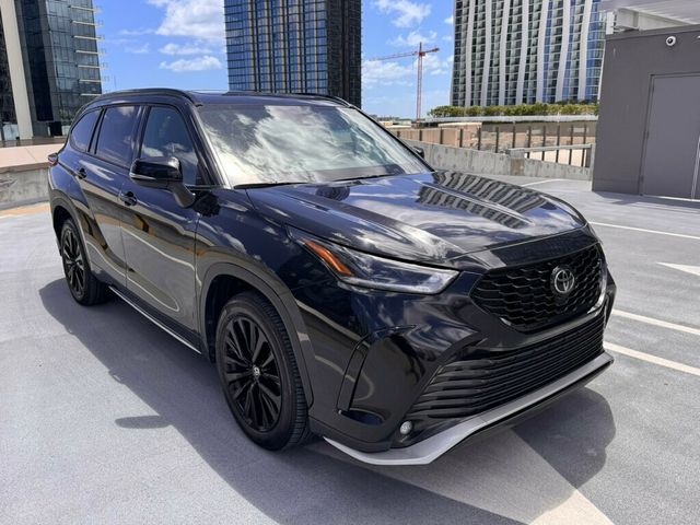 2025 Toyota Highlander XSE AWD, Great Shape, 1-Owner! - 23032864 - 17