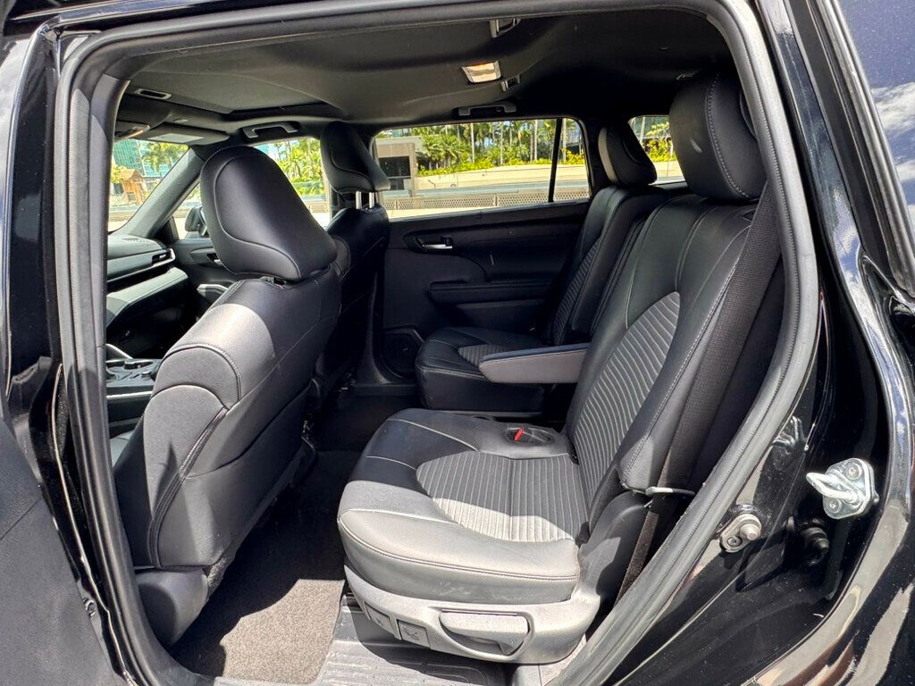 2025 Toyota Highlander XSE AWD, Great Shape, 1-Owner! - 23032864 - 23