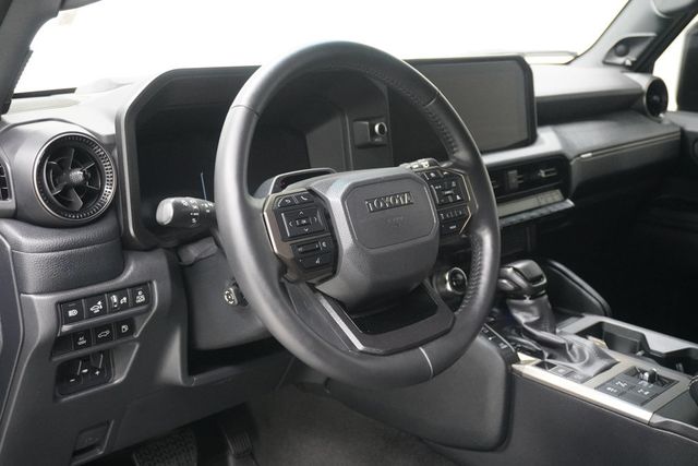 2025 Toyota Land Cruiser  - 23026663 - 9